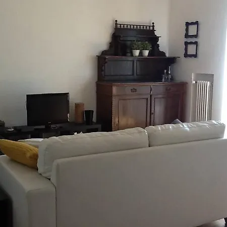 Design Apt, Seaview,calm District, A/c, Wifi, Lift Apartman *