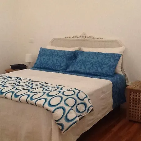 Apartment Design Apt, Seaview,calm District, A/c, Wifi, Lift *